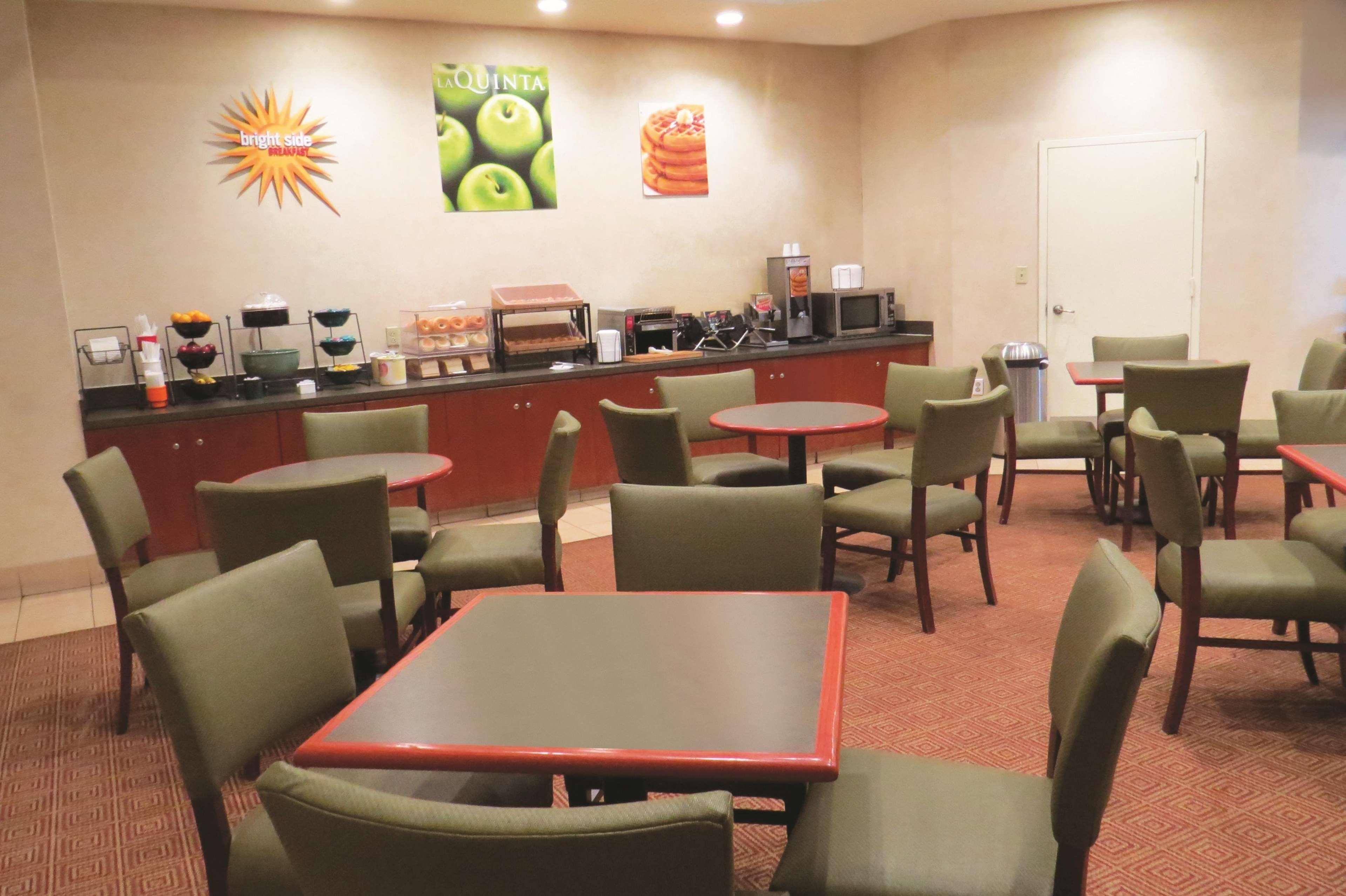 Hotel La Quinta By Wyndham / New York