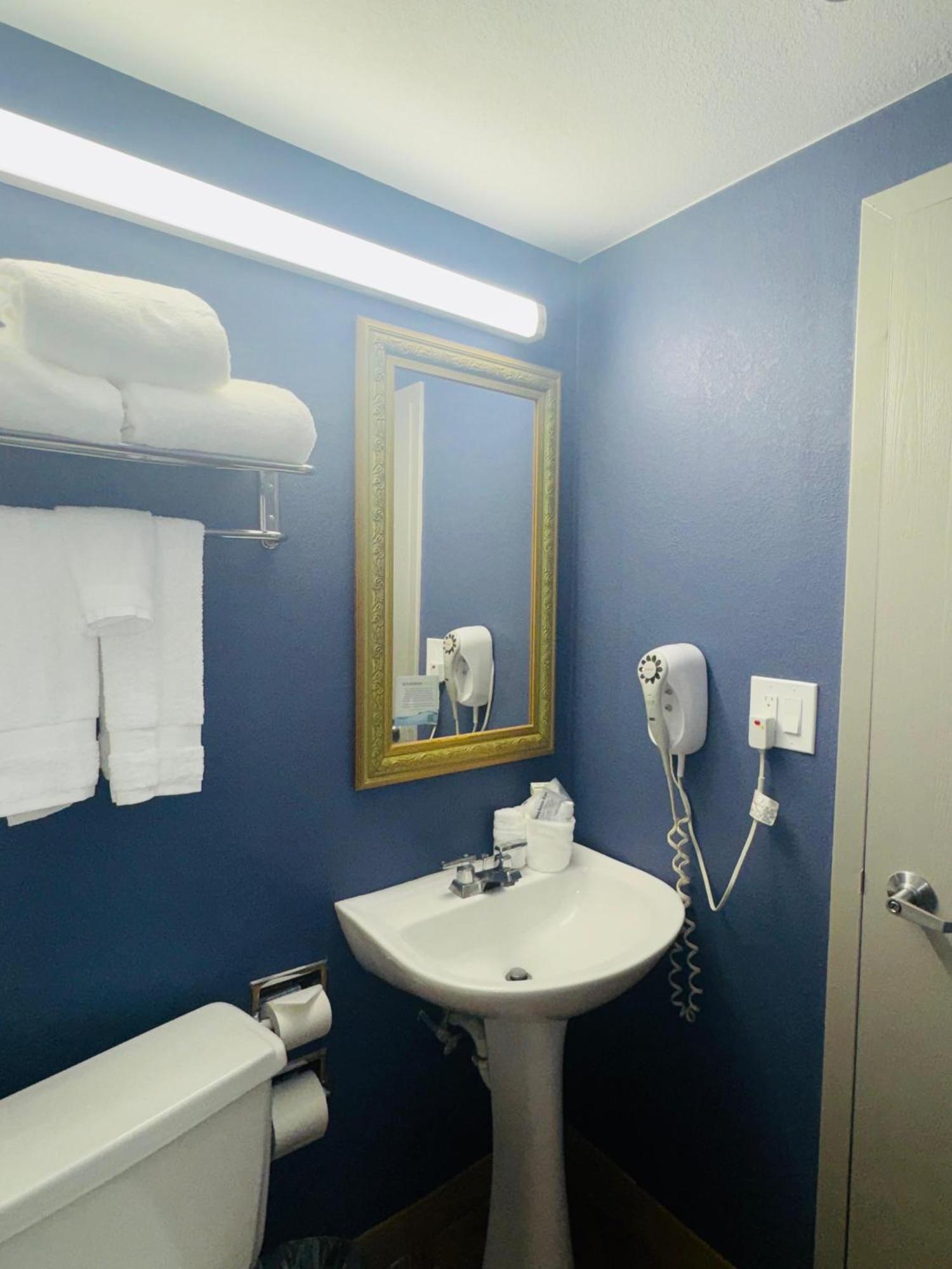 La Quinta By Wyndham / New York Hotel Stamford