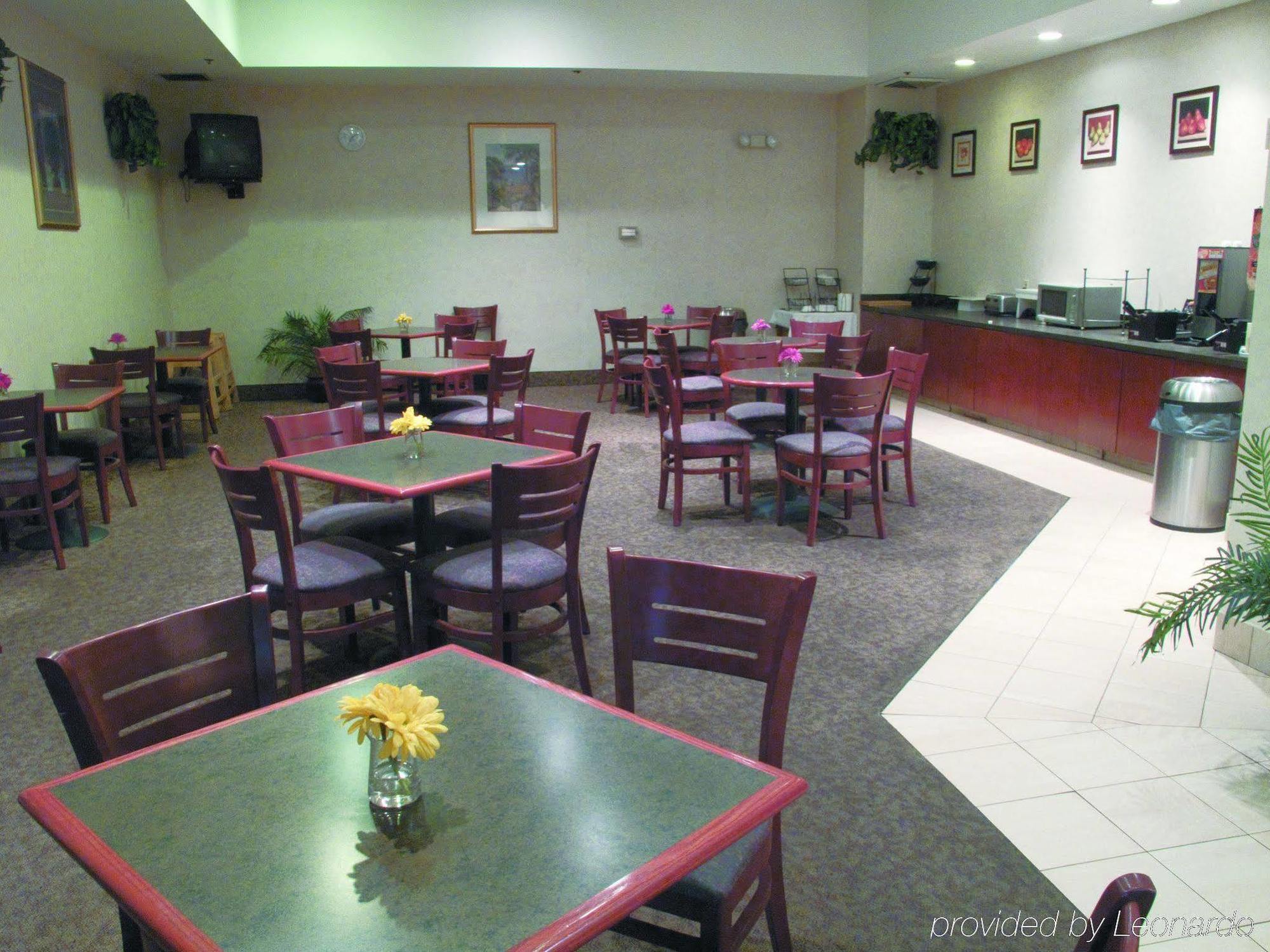 La Quinta By Wyndham / New York Hotel 3*